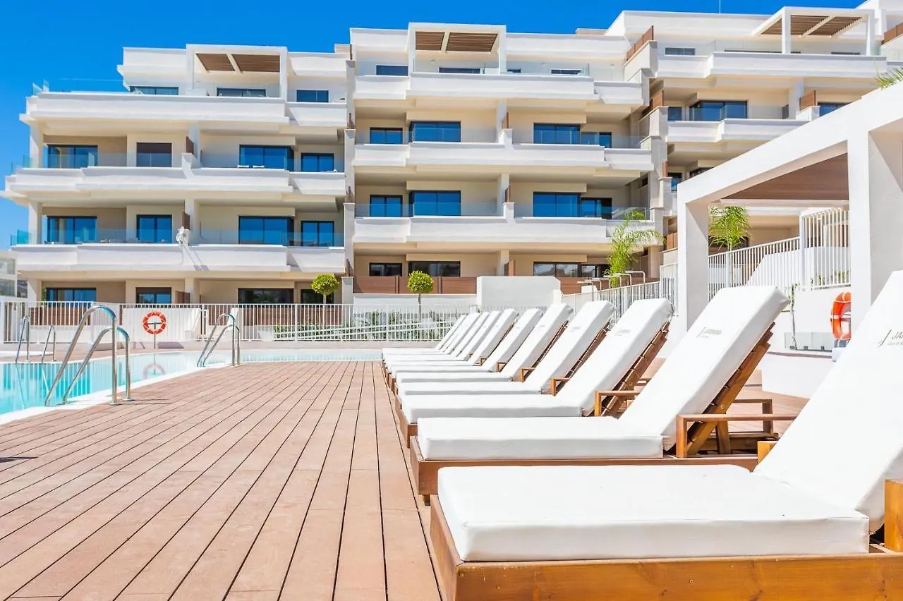 Vida Feliz: Beachside Luxury Apartment with Sea Views La Cala De Mijas Spain