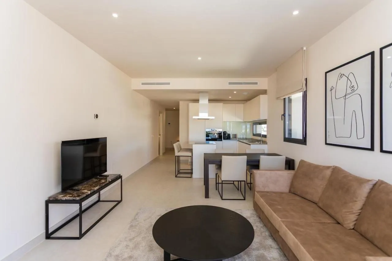 Vida Feliz: Beachside Luxury Apartment with Sea Views La Cala De Mijas
